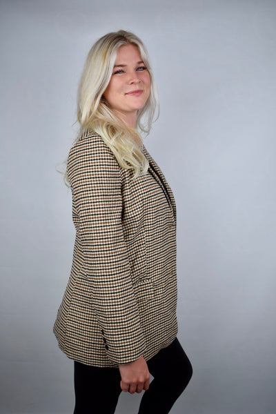 Annie's Plaid Blazer